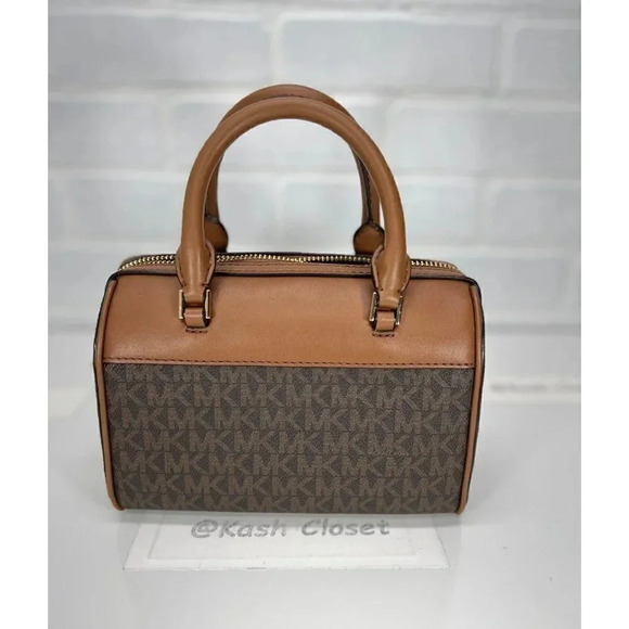 Michael Kors Duffle Jet Set Girls Travel XS Duffle Xbody Brown - Picture 2 of 9